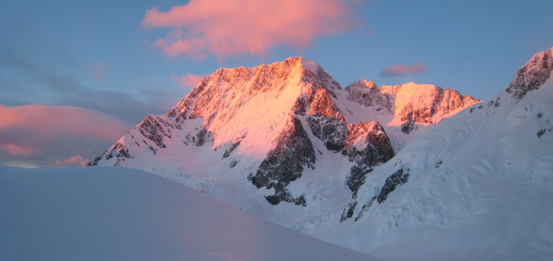 Sunrise on grand plateau