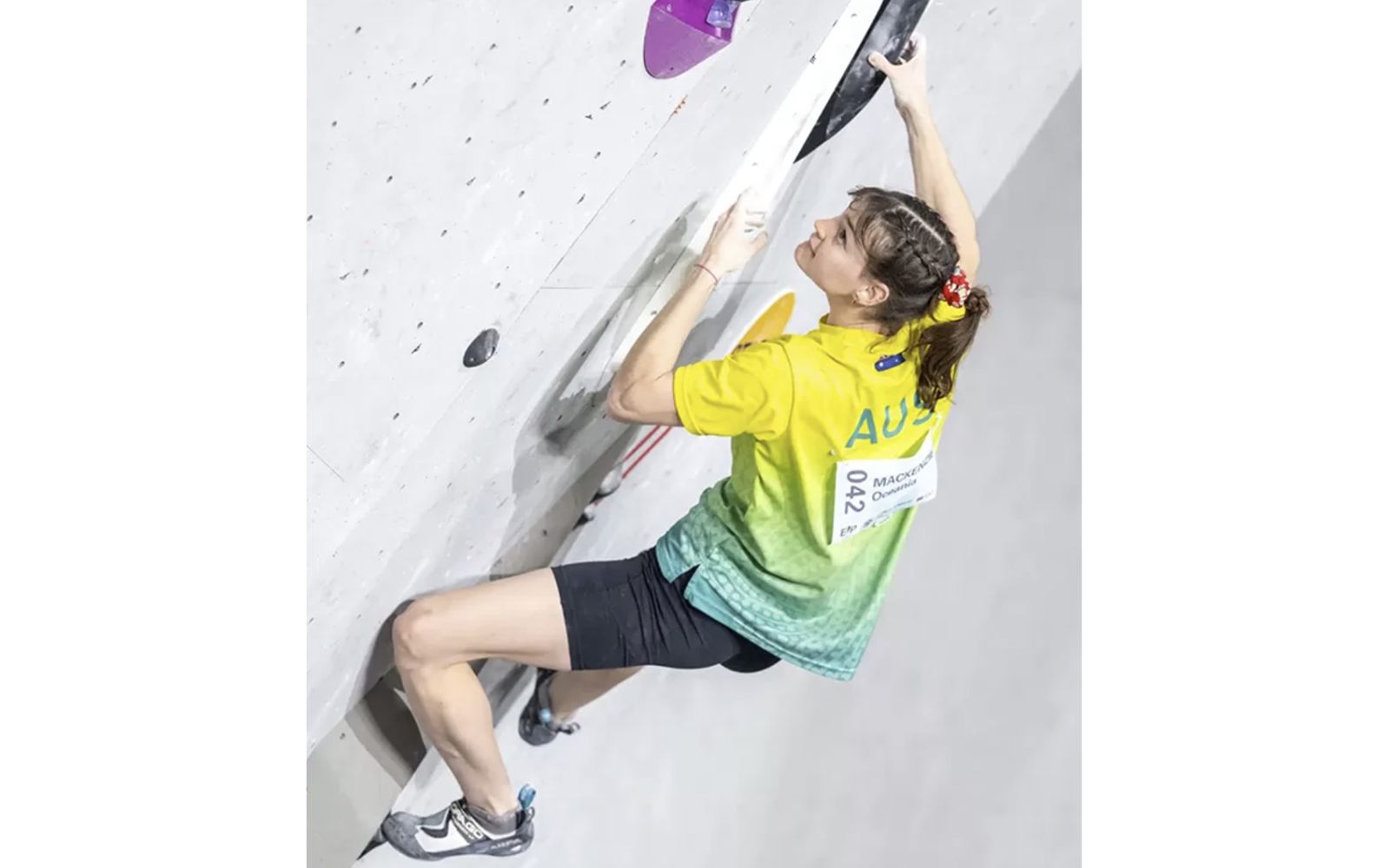 Australian competition boulder on boulder problem