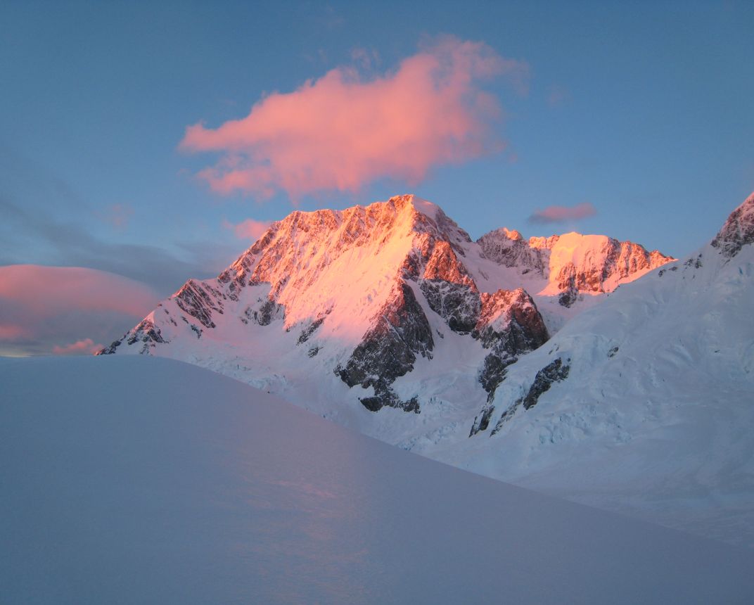 Sunrise on grand plateau