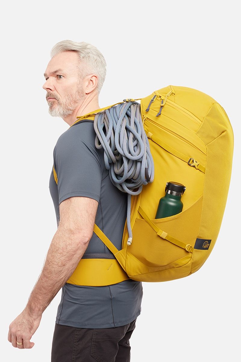 Backpack with rope stowage