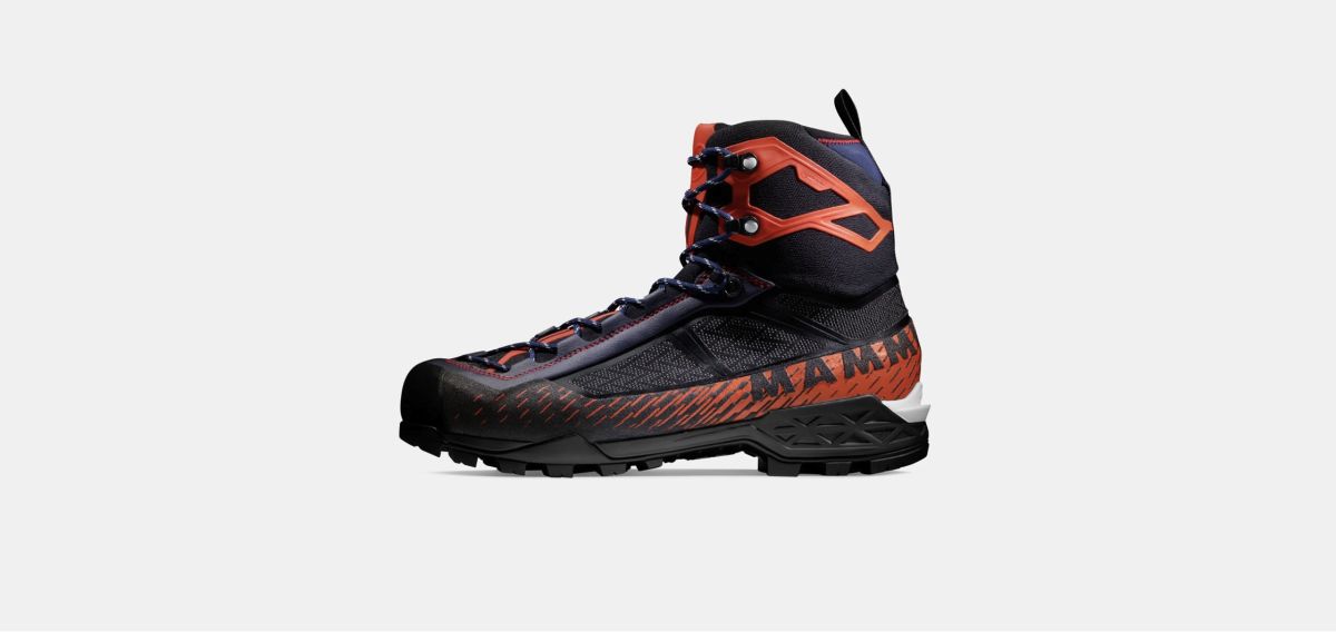 Three season mountain boot